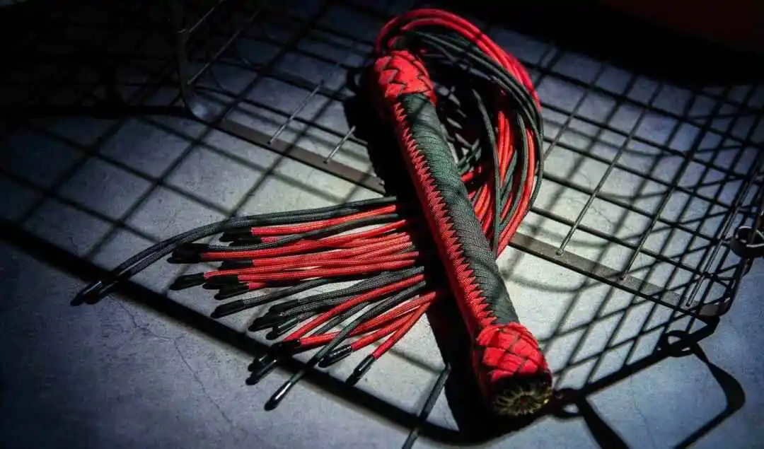 西檬之家-字母圈新人入圈：读懂DT与BDSM沟通艺术